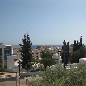 Simos Magic Apts מלון דירות איה נאפה