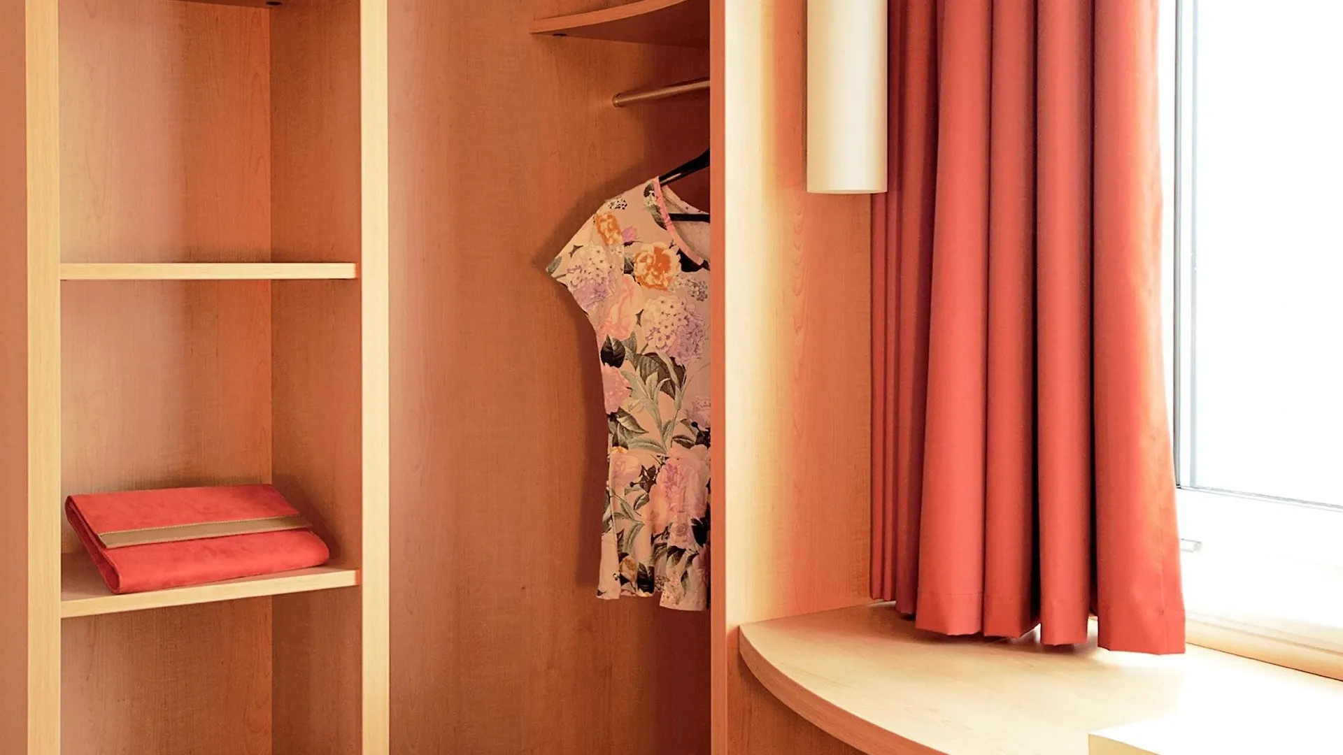 Hotel Ibis Coimbra Centro פורטוגל