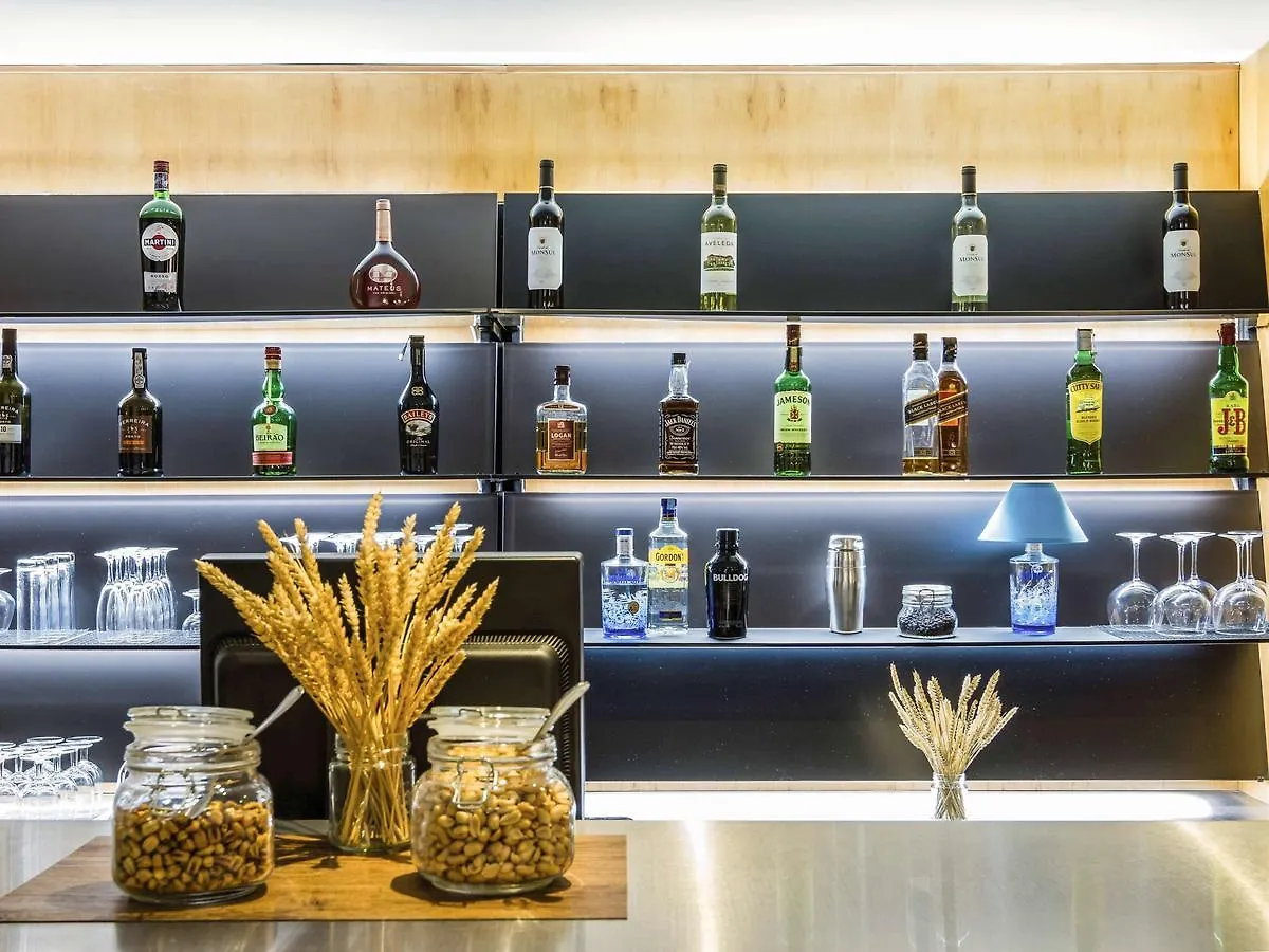 Hotel Ibis Coimbra Centro 2*,  פורטוגל