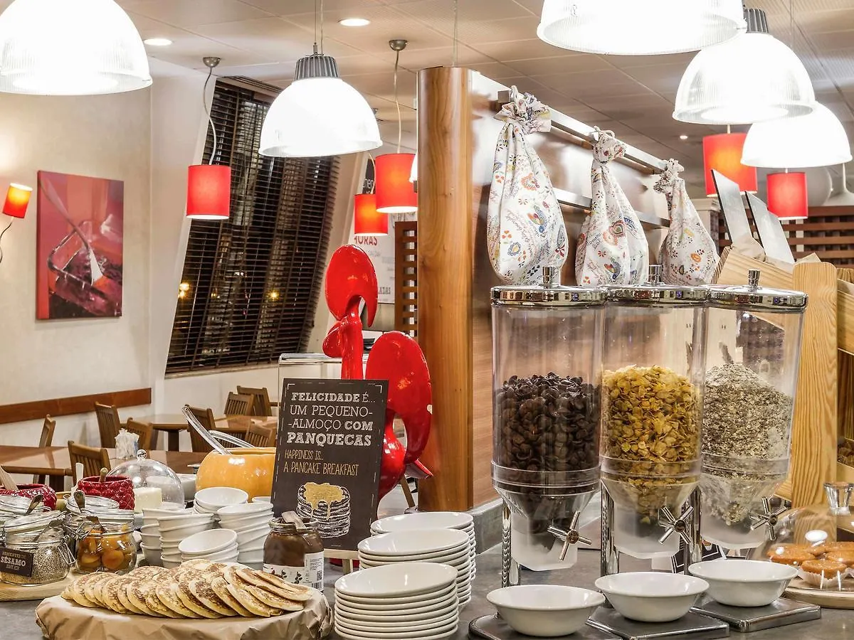 Hotel Ibis Coimbra Centro 2*,  פורטוגל